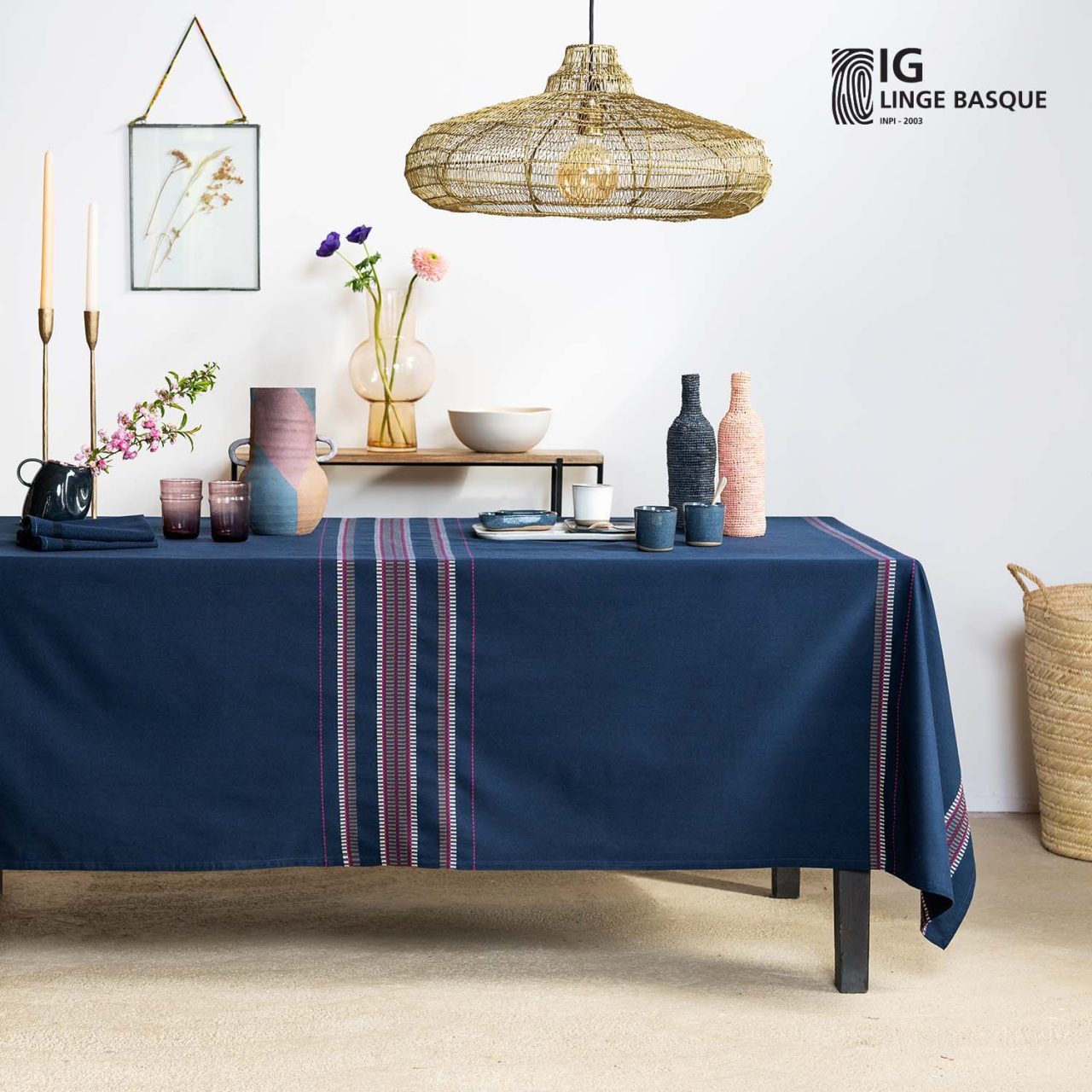 TISSAGE MOUTET - NAPPE DE TABLE "JOANA" - MARINE