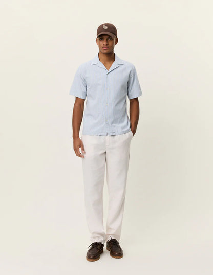 Les Deux | Chemise rayée à manches courtes "Lukas" - Bleu ciel