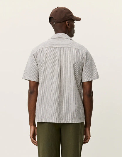 Les Deux | Chemise rayée à manches courtes "Lukas" - Brun