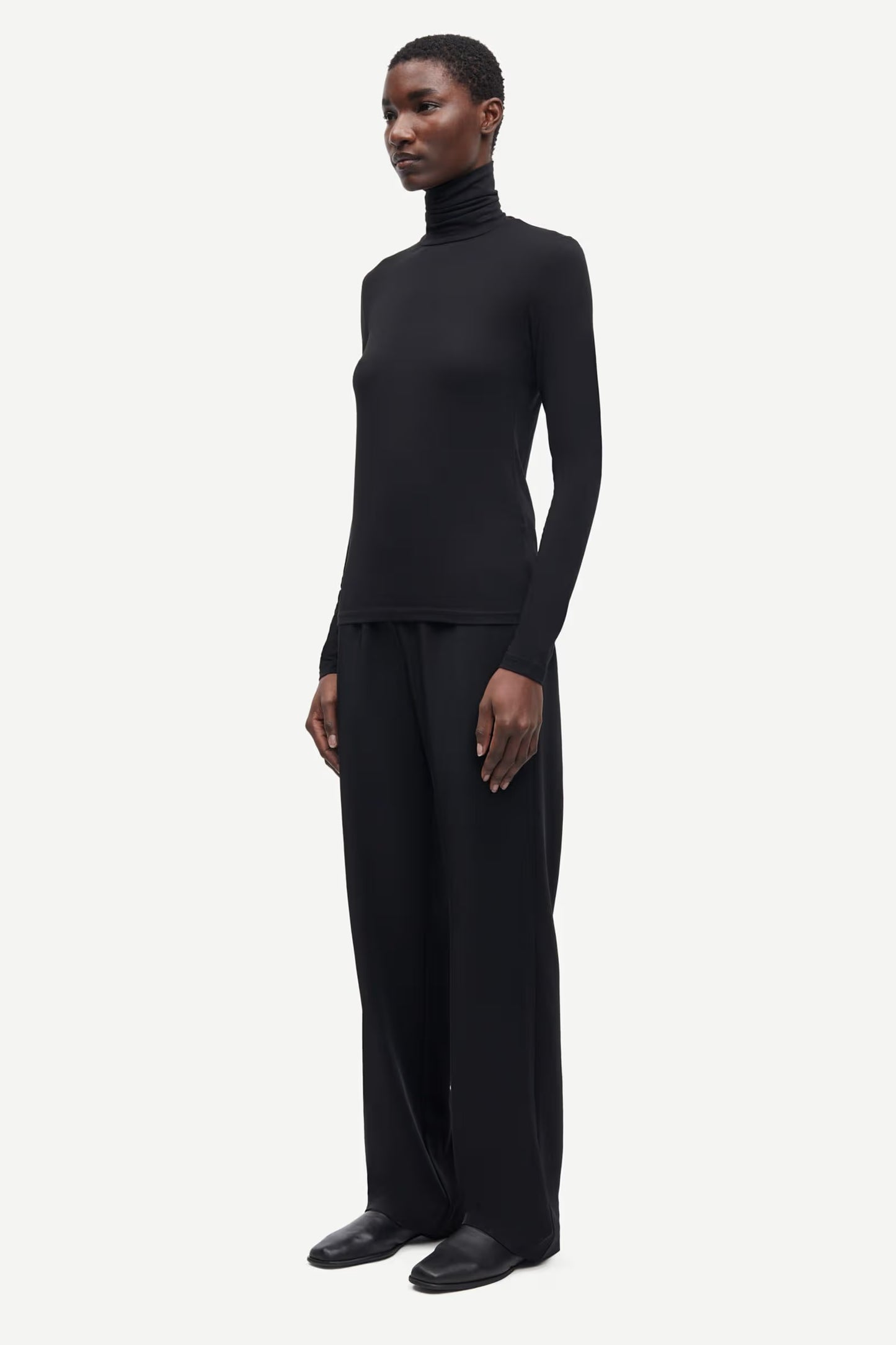 SAMSØE | Le t-shirt à col roulé Ester - Noir