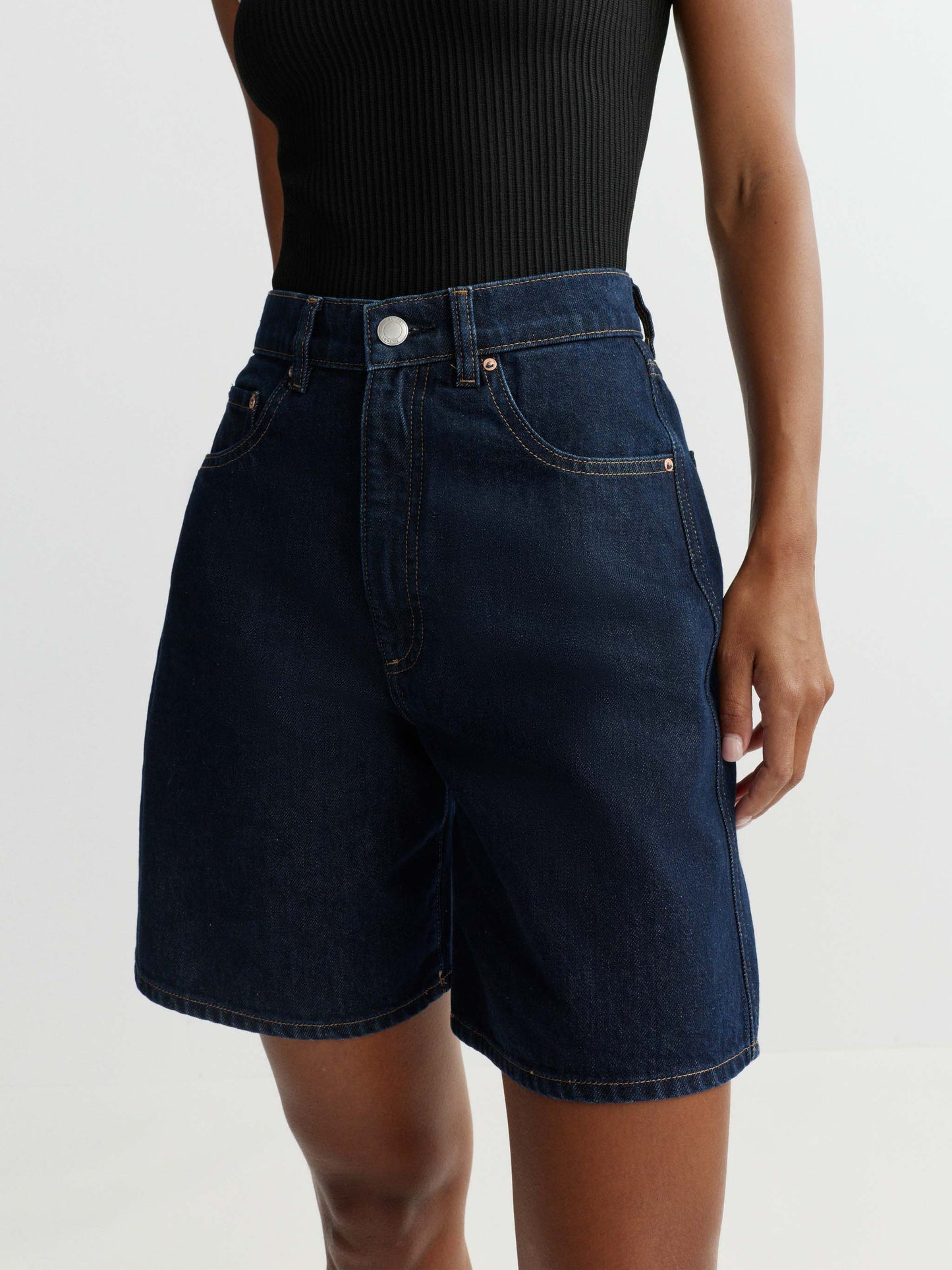 DL1961 | Le short ''Taylor'' High Rise - Bleu nuit