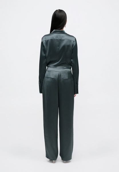 Tiger of Sweden |  Pantalon droit en satin ''Inga'' - Armée pétrole