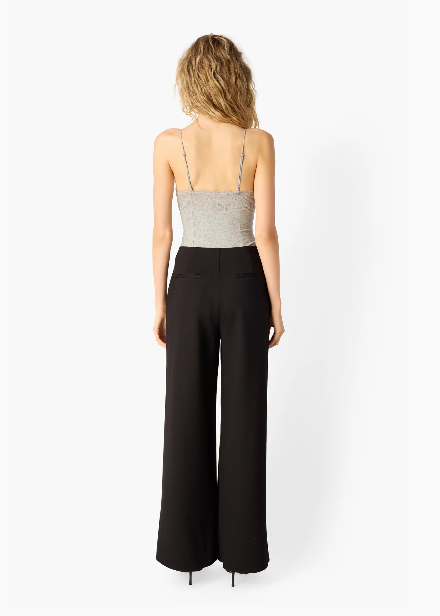 Cami NYC | Le bodysuit en maille côtelée ''Amani'' - Gris