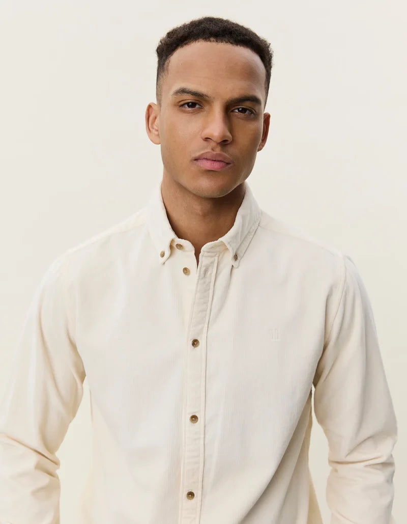 Les deux | Chemise en coton corduroy "Pinwale" - Ivoire