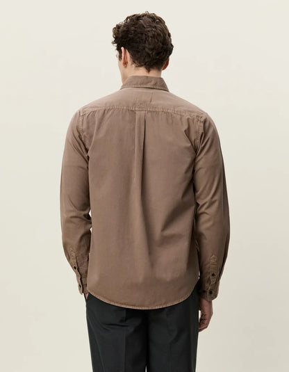 Les deux | Chemise en coton "Teinte en pièce" - Taupe