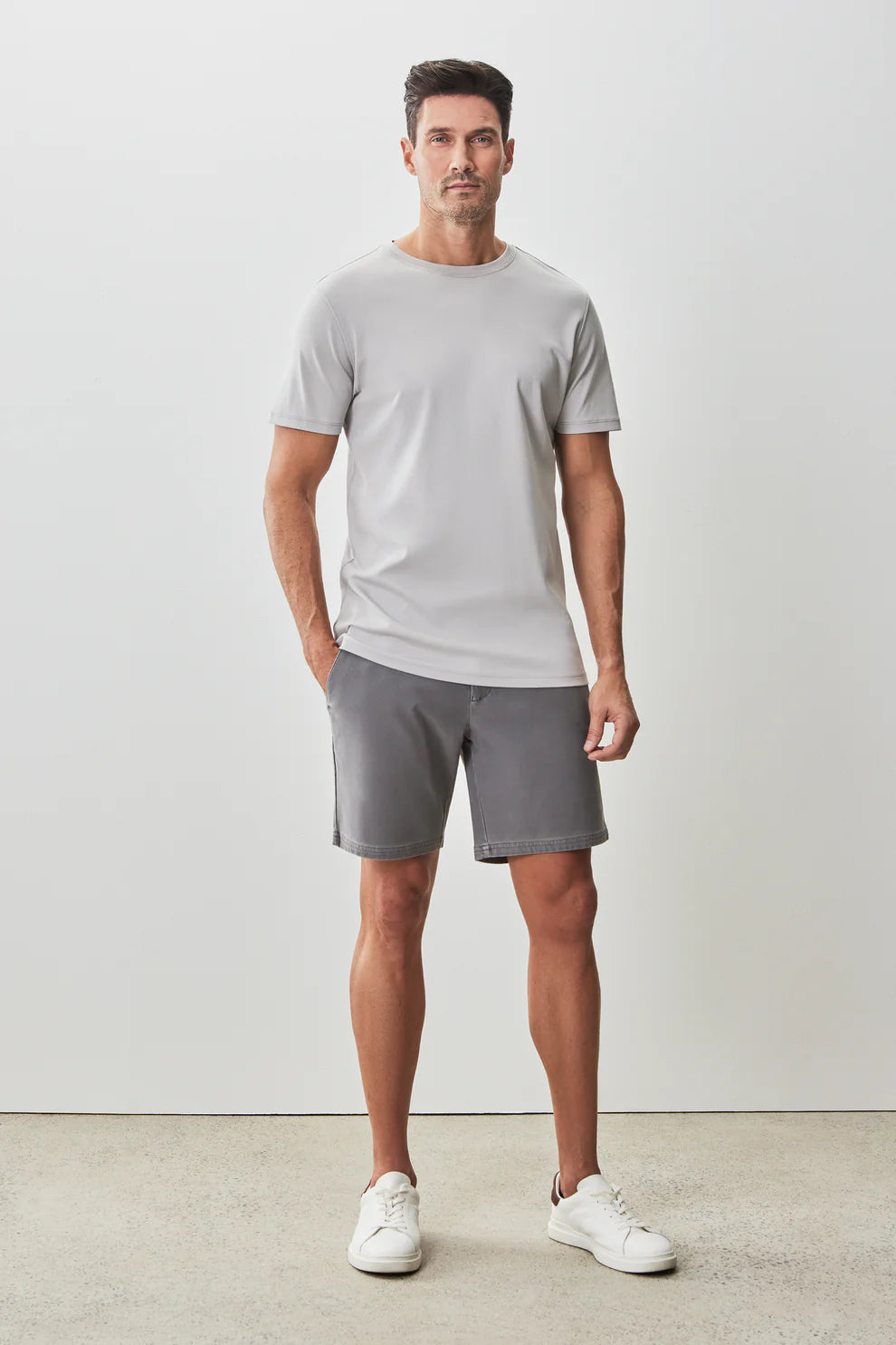 Robert Barakett | Le t-shirt Barakett - Gris clair