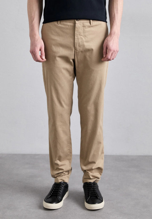 J.Lindeberg | Pantalon chino "Ched Cloud"-  Batique kaki