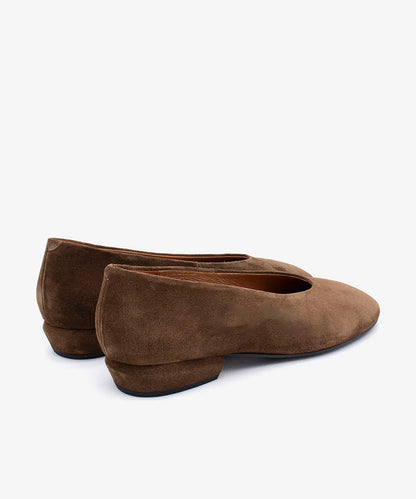 Angel Alarcon | Les ballerines en daim "KATYA" - Marron clair