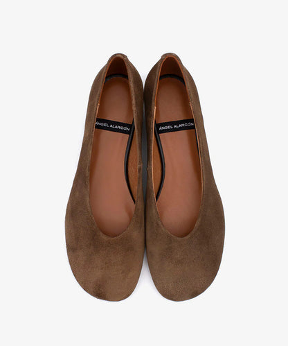 Angel Alarcon | Les ballerines en daim "KATYA" - Marron clair