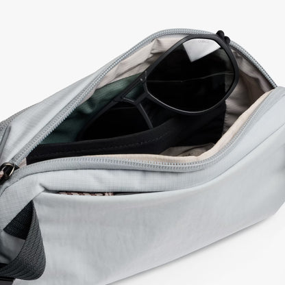 Bellroy | Sac bandoulière ''Venture Ready'' 2,5 L - Gris brumeux