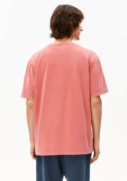 ARMEDANGELS | T-shirt "ICONIC Å MAARKOS" - Rouge délavé
