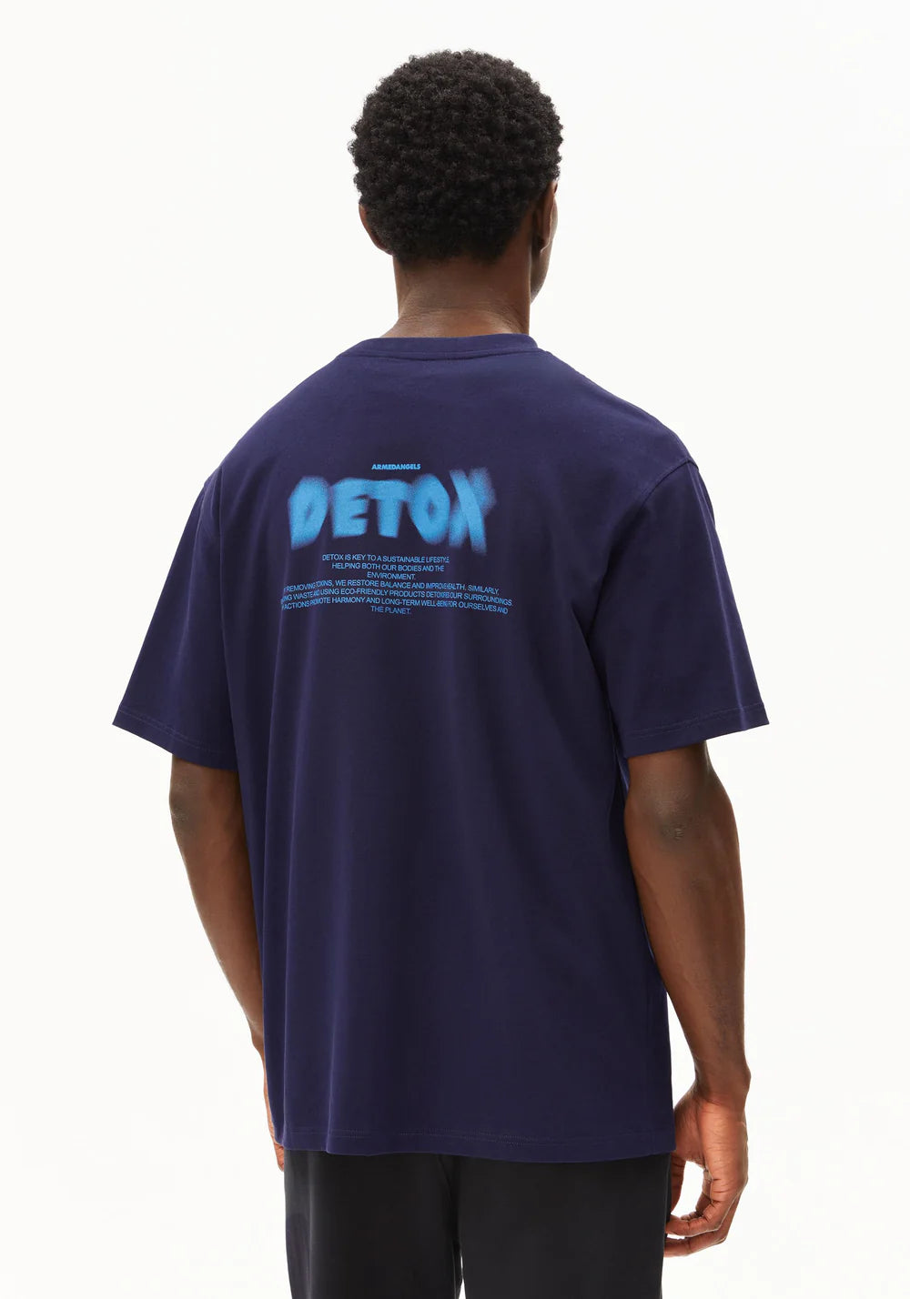 ARMEDANGELS | T-shirt "MAARKOS DETOX" - Bleu marine