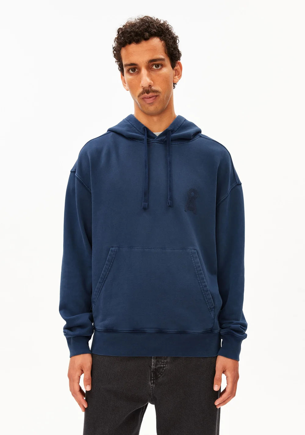 ARMEDANGELS | Sweat à capuche "ICONIC Å KIRAAN" - Bleu delavé