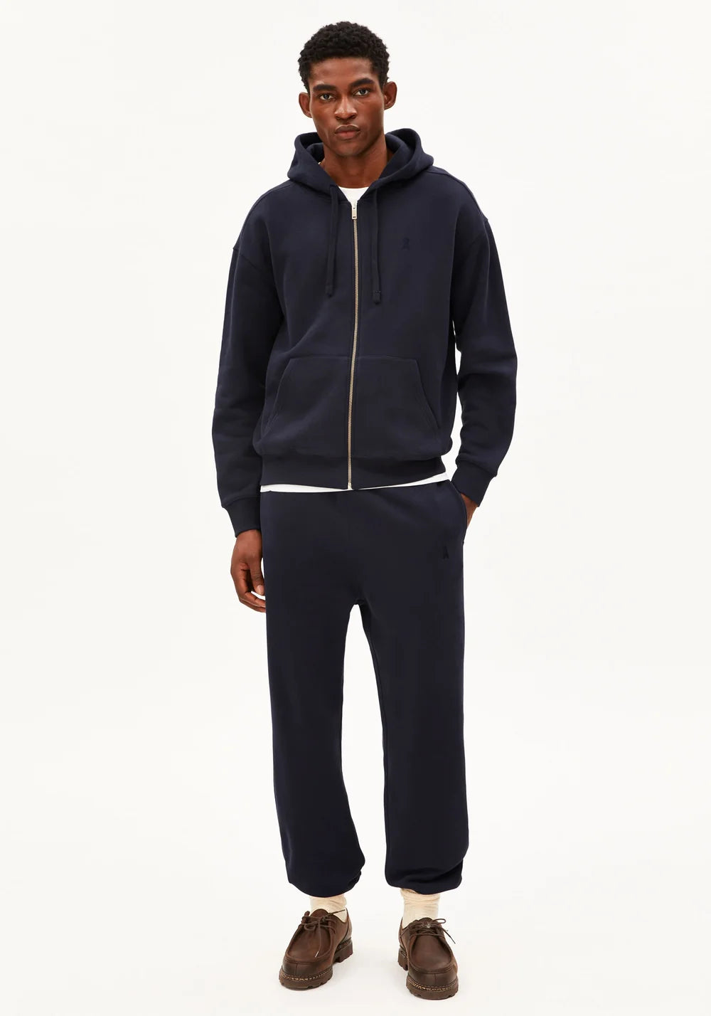 ARMEDANGELS | Sweat à capuche "SAROMIAAN" - Bleu nuit