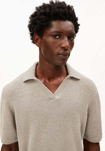 ARMEDANGELS | Polo en maille bouclé - Gris sable
