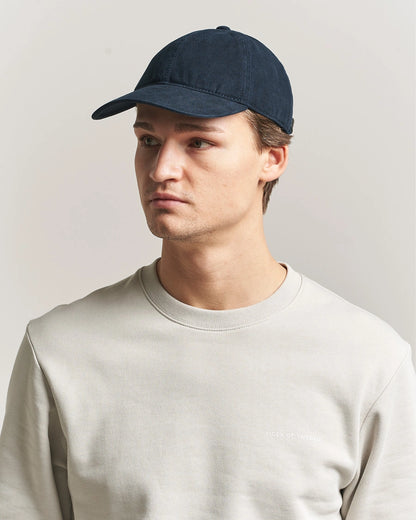 Tiger of Sweden | La casquette ''Hent'' délavée - Encre claire