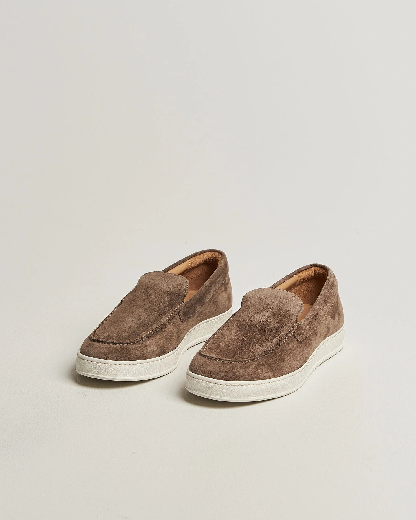 Tiger of Sweden | Mocassins en daim ''Remis'' - Taupe