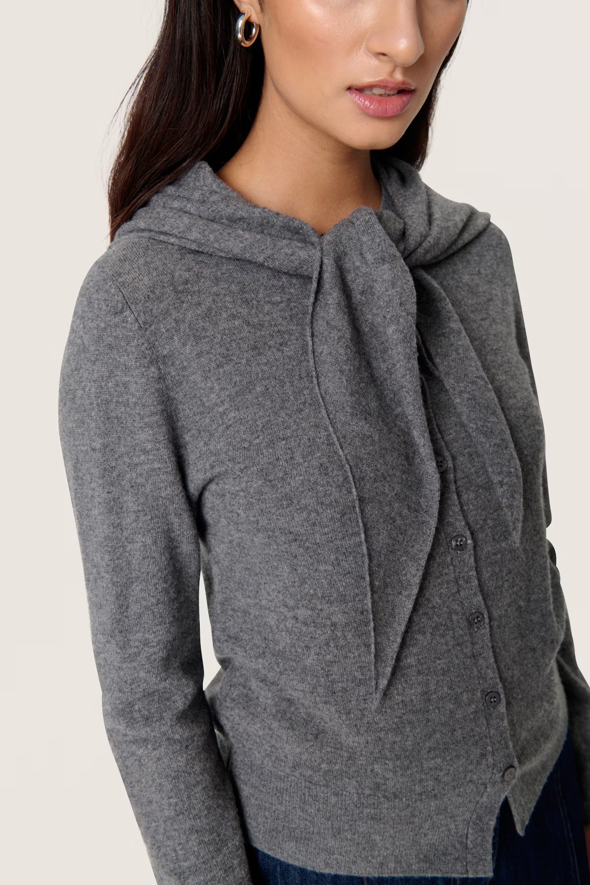 SOAKED IN LUXURY | Cardigan "Molina" - Gris