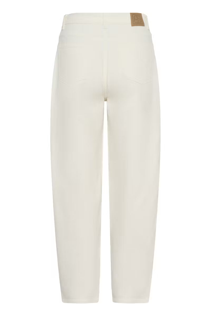 SOAKED IN LUXURY |Jean 'Rina Barrel'| Blanc