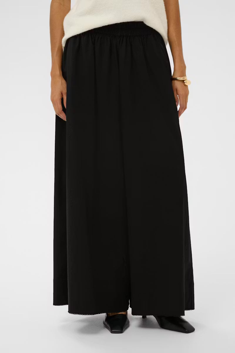 SOAKED IN LUXURY | Pantalons 'Noelle'| Noir
