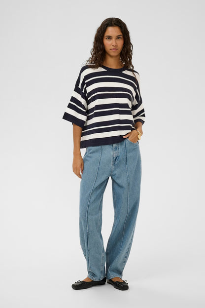 SOAKED IN LUXURY | Pull 'Spina Boxy' | Marine et Blanc