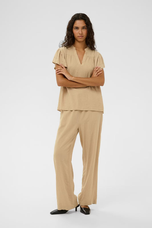 SOAKED IN LUXURY | Pantalons 'Aria'| Tan