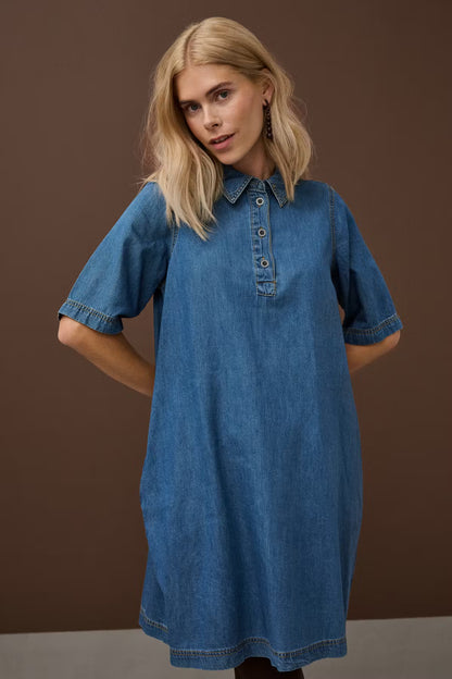 CULTURE | Robe en jean 'Winnie' |  Bleu