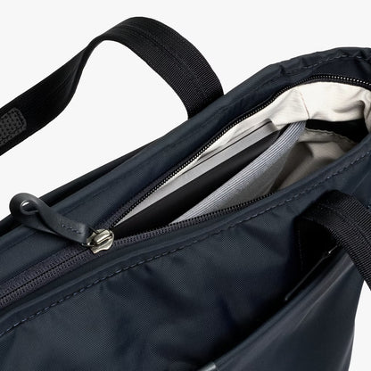 Bellroy | Le sac ''Tokyo Wonder Tote'' 12L - Bleu Marine