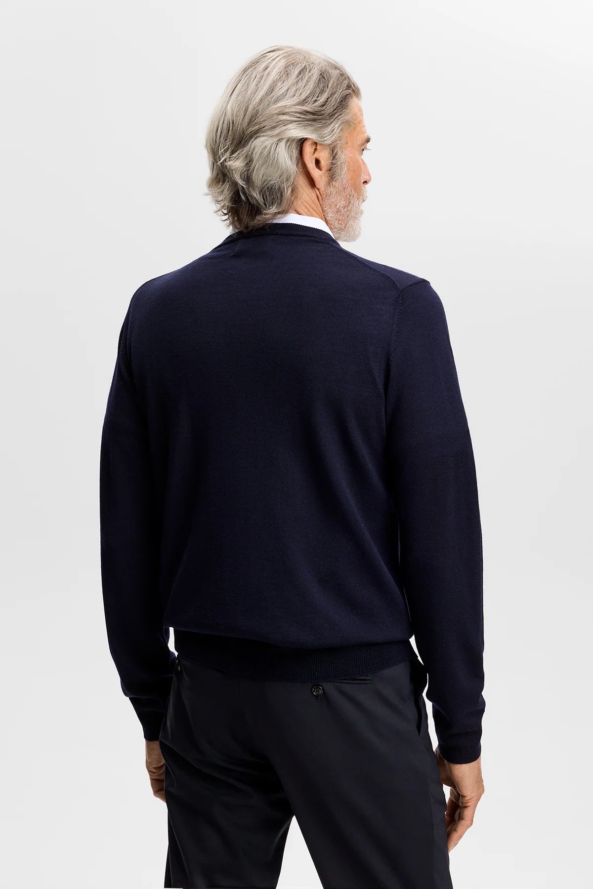 J.Lindeberg |  Pull à col en V en maille fine - Blue Marine