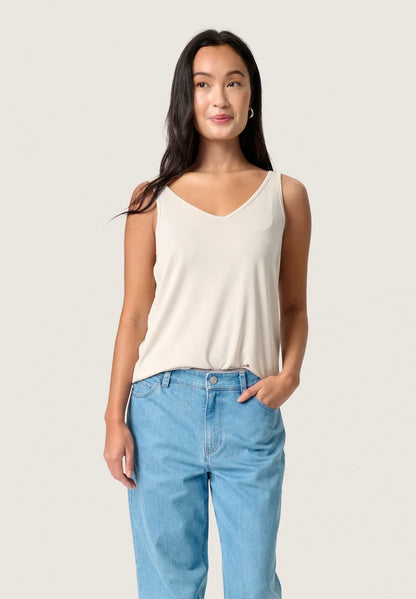 SOAKED IN LUXURY | Camisole "COLUMBINE" - Beige