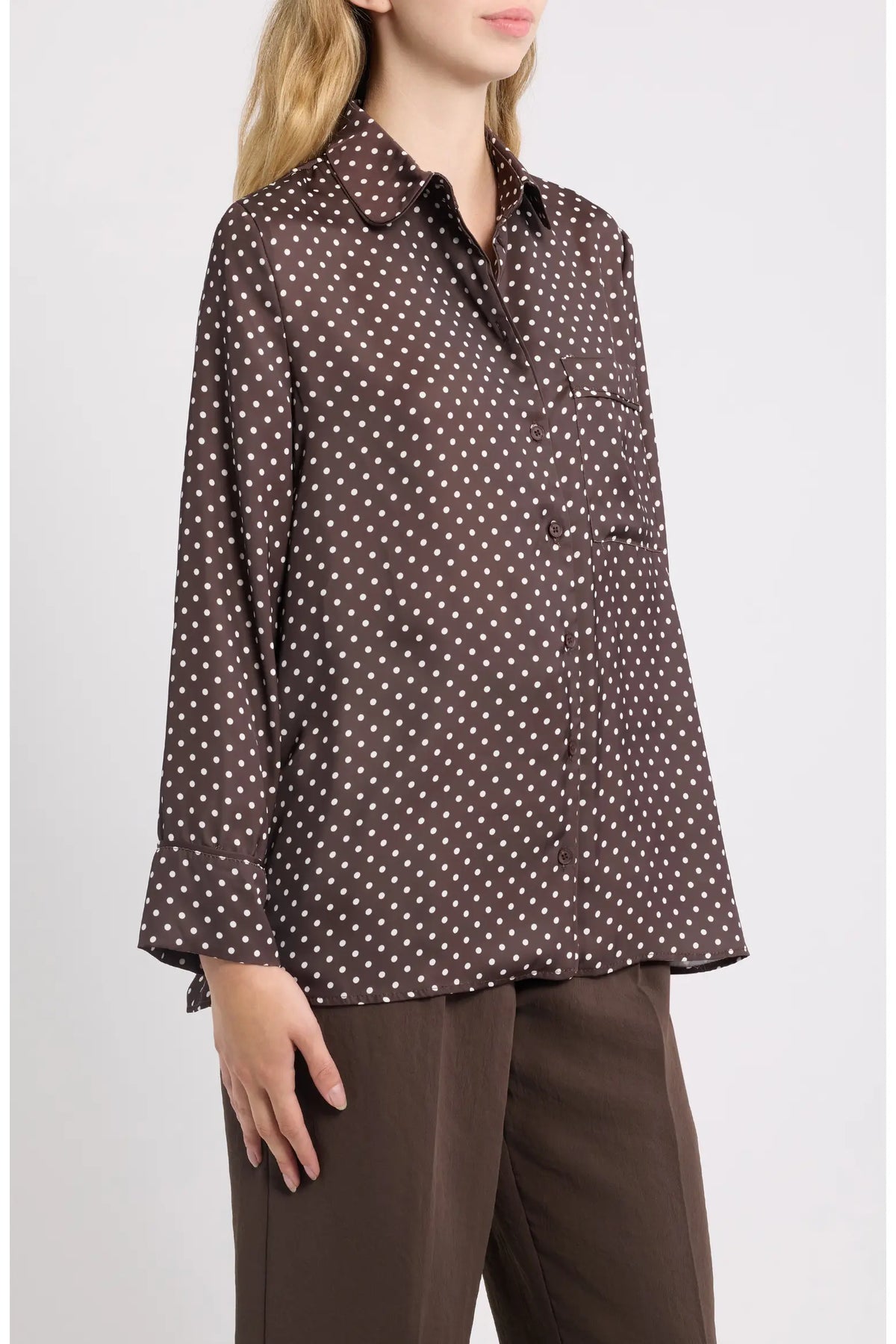 Dèluc | Chemise boutonnée imprimée à pois 'Survivor' | Chocolat
