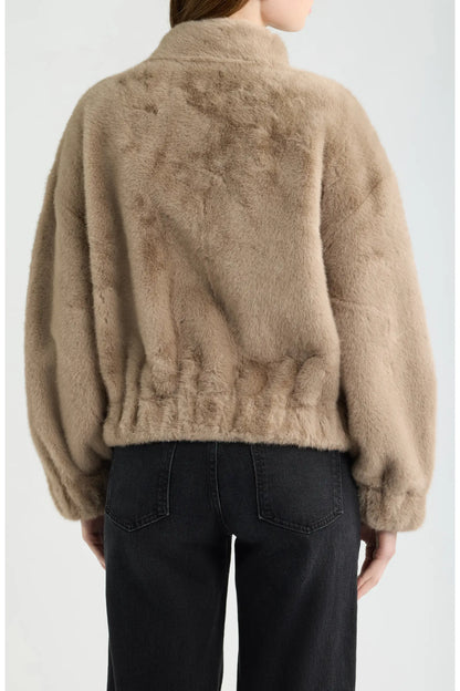 Dèluc | Veste en fausse fourrure 'Badet' | Beige Pâle