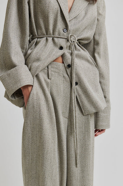 Second Female | Pantalon plissé à chevrons Jun - Couleur trench-coat
