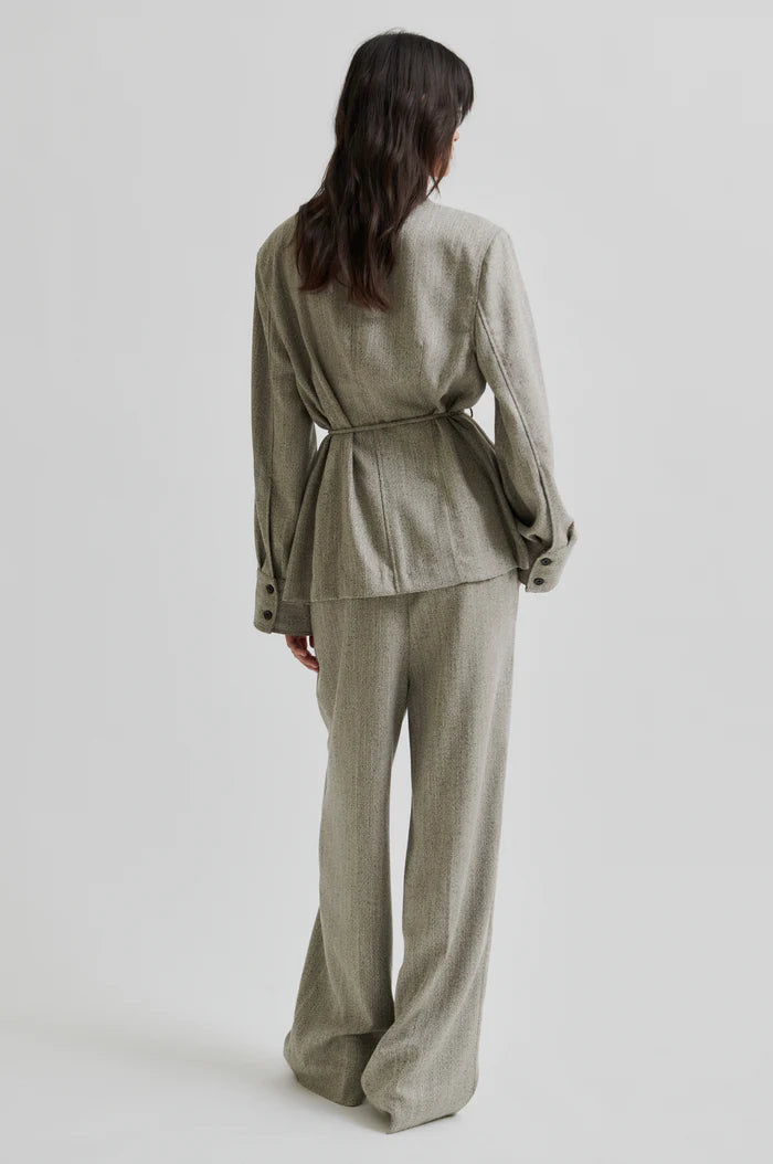 Second Female | Pantalon plissé à chevrons Jun - Couleur trench-coat