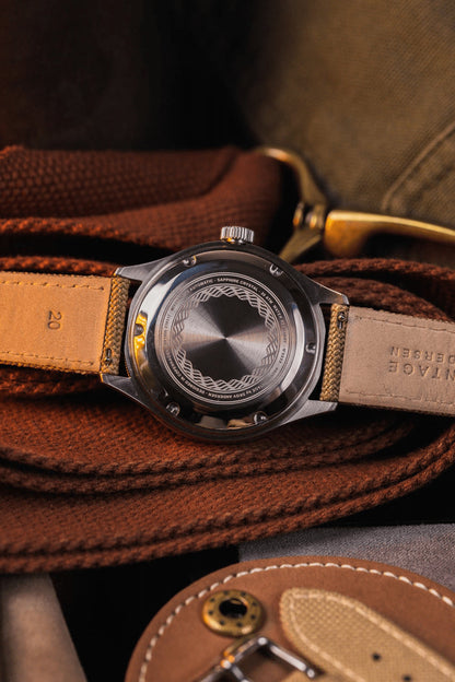 AV86 | Montre en acier ''1956 Marine Automatic'' 41 mm | Acier/Bleu