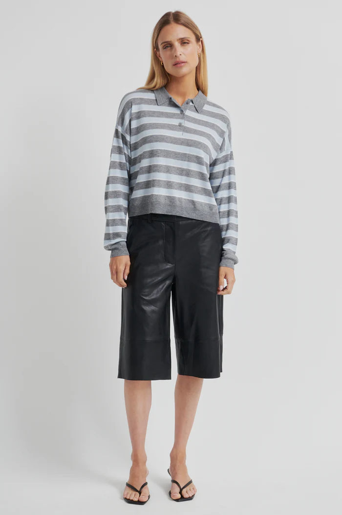 SECOND FEMALE | Pull 'Miley' | Gris & Bleu