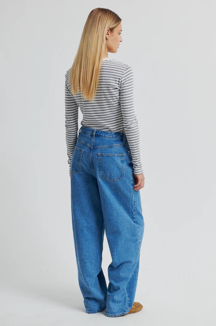 SECOND FEMALE | T-shirt 'Alvida' | Gris & Blanc