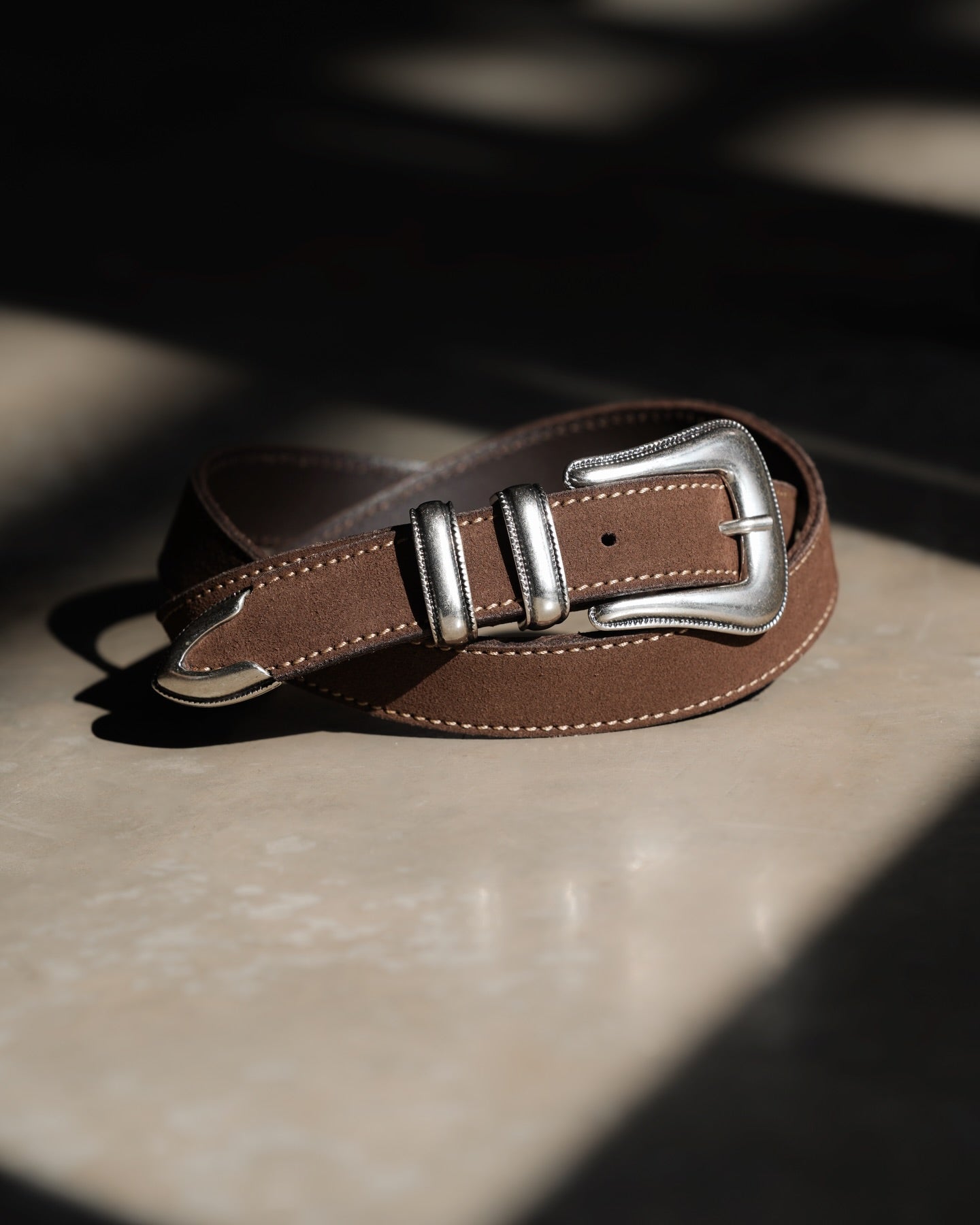 Nudie Jeans | Ceinture en daim western argentée - Marron foncé