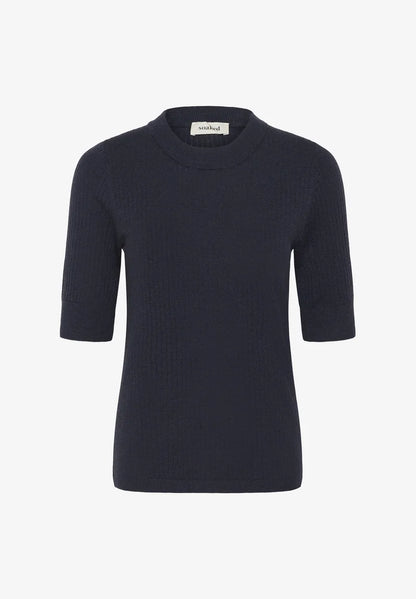 SOAKED IN LUXURY | Chandail 'Spina Tee' | Bleu foncé