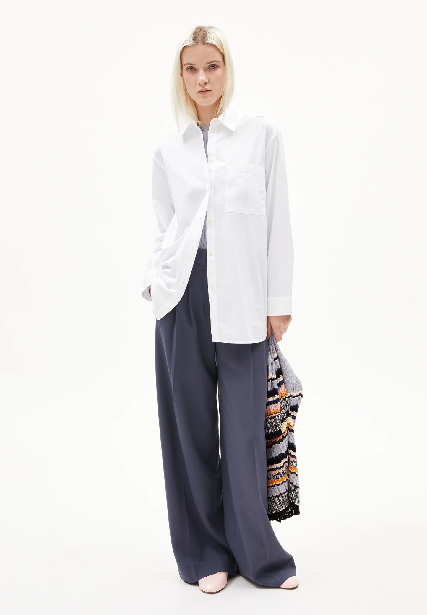 Armedangel | La blouse MAALGAA en coton biologique - Blanc