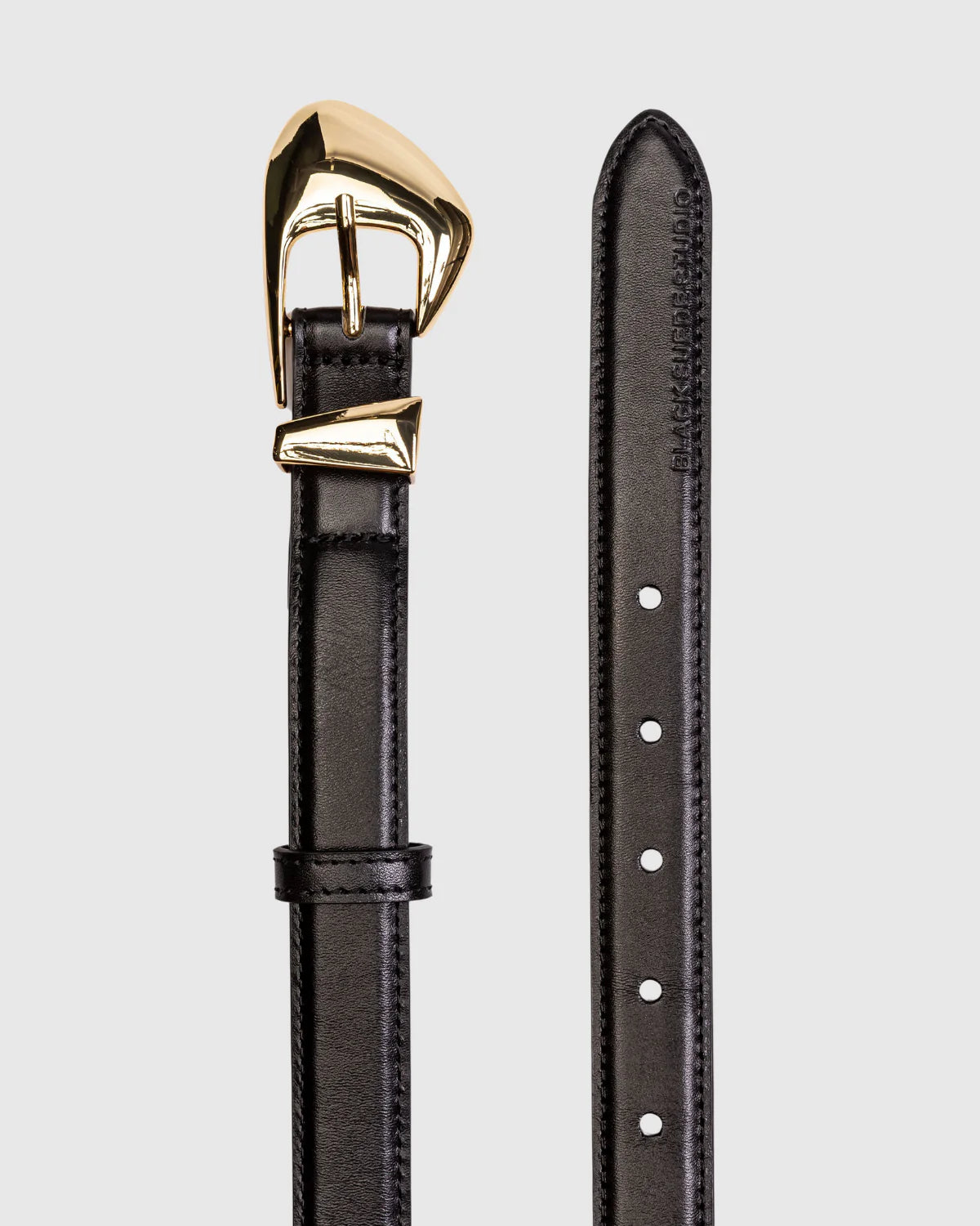 Black Suede Studio | Ceinture en cuir "Slim Arrow Belt" - Noir et Or