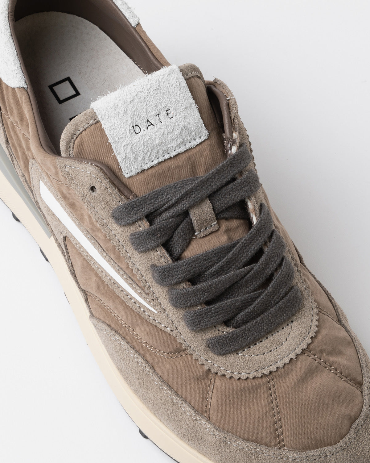 D.A.T.E | Baskets en daim et nylon ''Athleta Touch'' - Taupe
