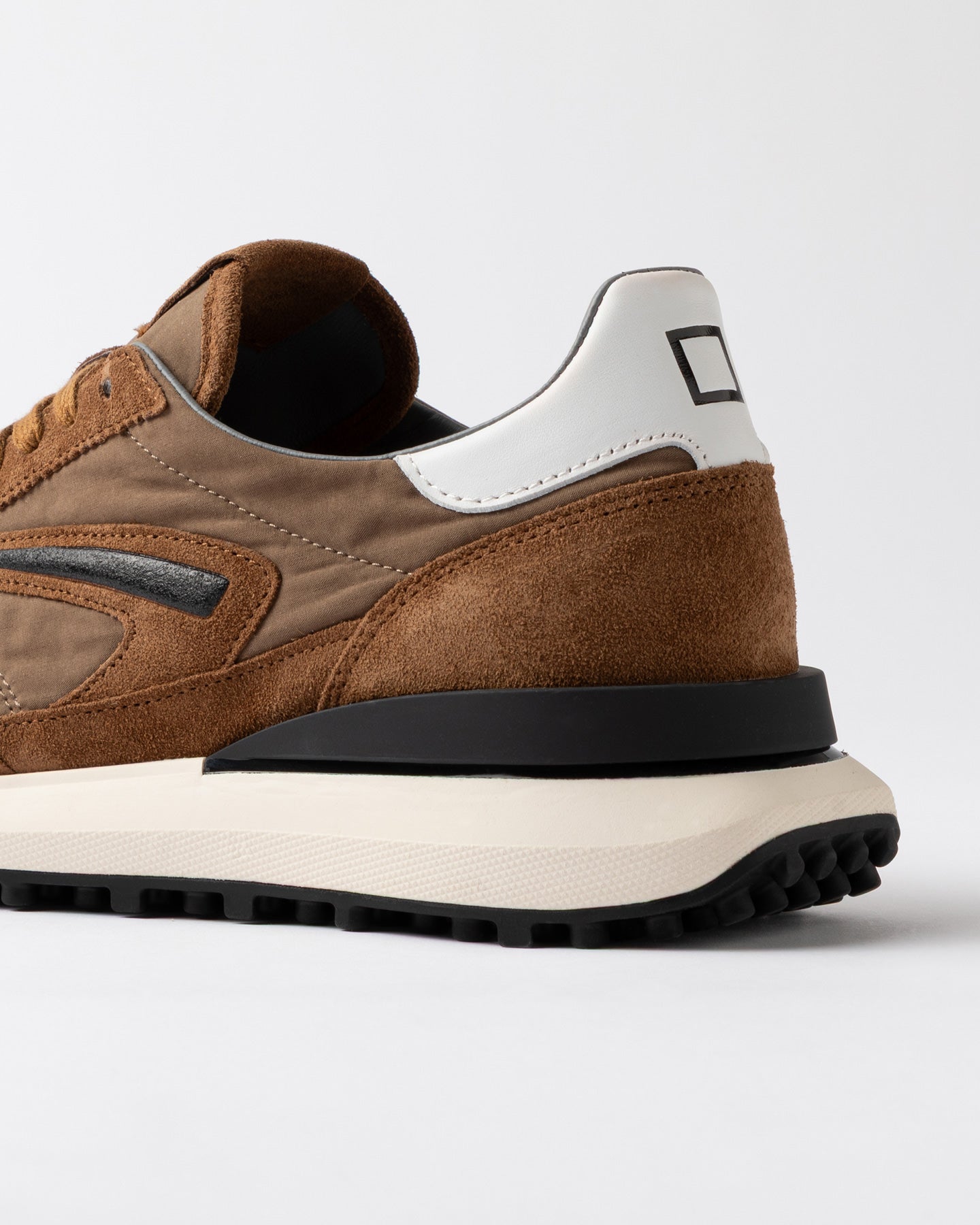 D.A.T.E. | Chaussures "ATHLETA" - Marron
