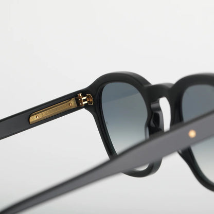 Steve McQueen Eyewear | Les lunettes de soleil ''BANDITO'' | Noir brillant et mat 281-01