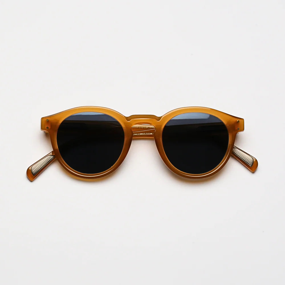 Steve McQueen Eyewear | Les lunettes de soleil ''BUD''  | Miel 128