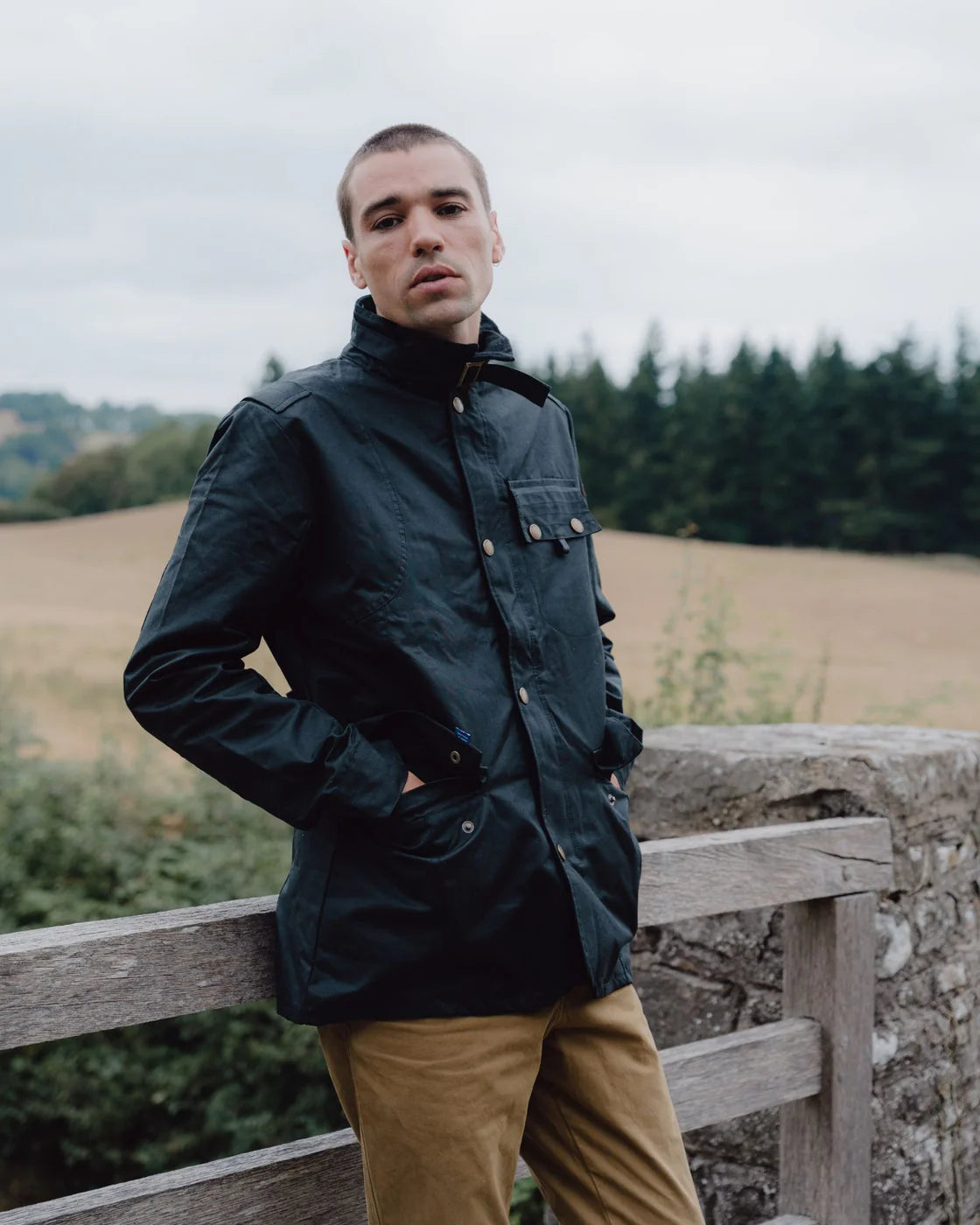 Peregrine | La veste en coton ciré ''Bexley'' - Noir