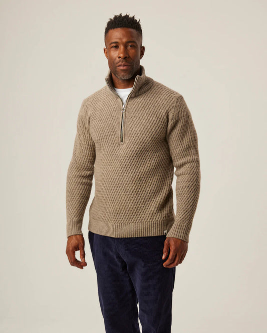 Peregrine | Pull ''Birchall'' Demi- Zip en laine mérinos - Chêne