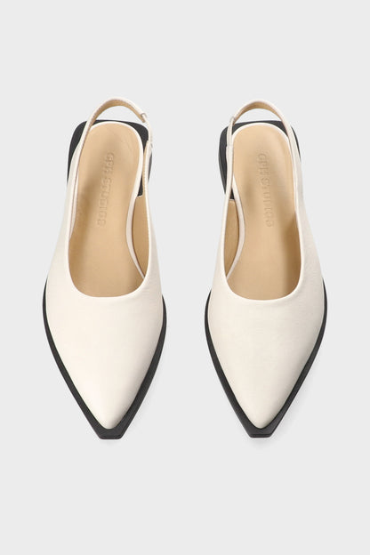 Copenhagen studio | Ballerines pointues en cuir - Crème