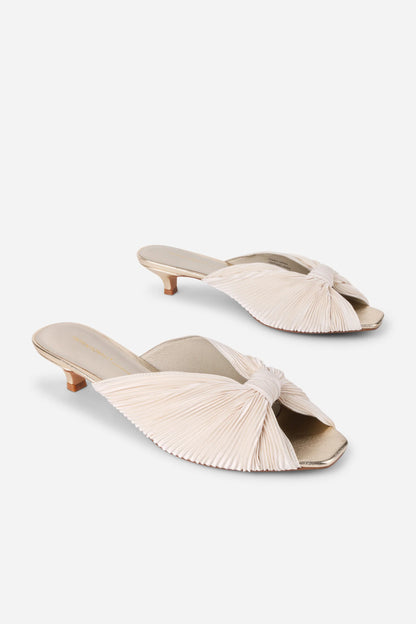 INTENTIONALLY___ | Chaussure "Curfew" | Ivoire