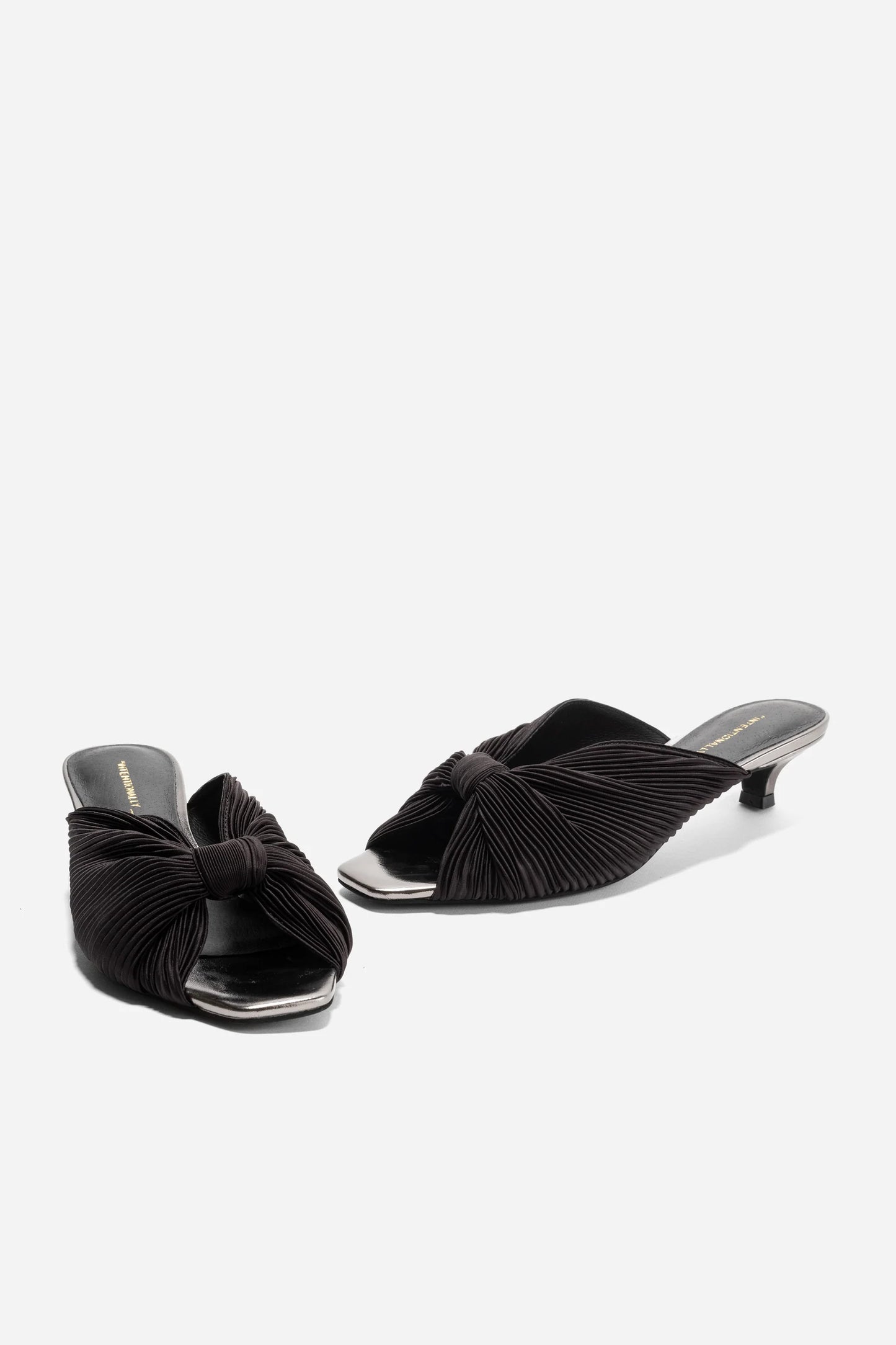 INTENTIONALLY___ | Chaussure "Curfew" | Noir